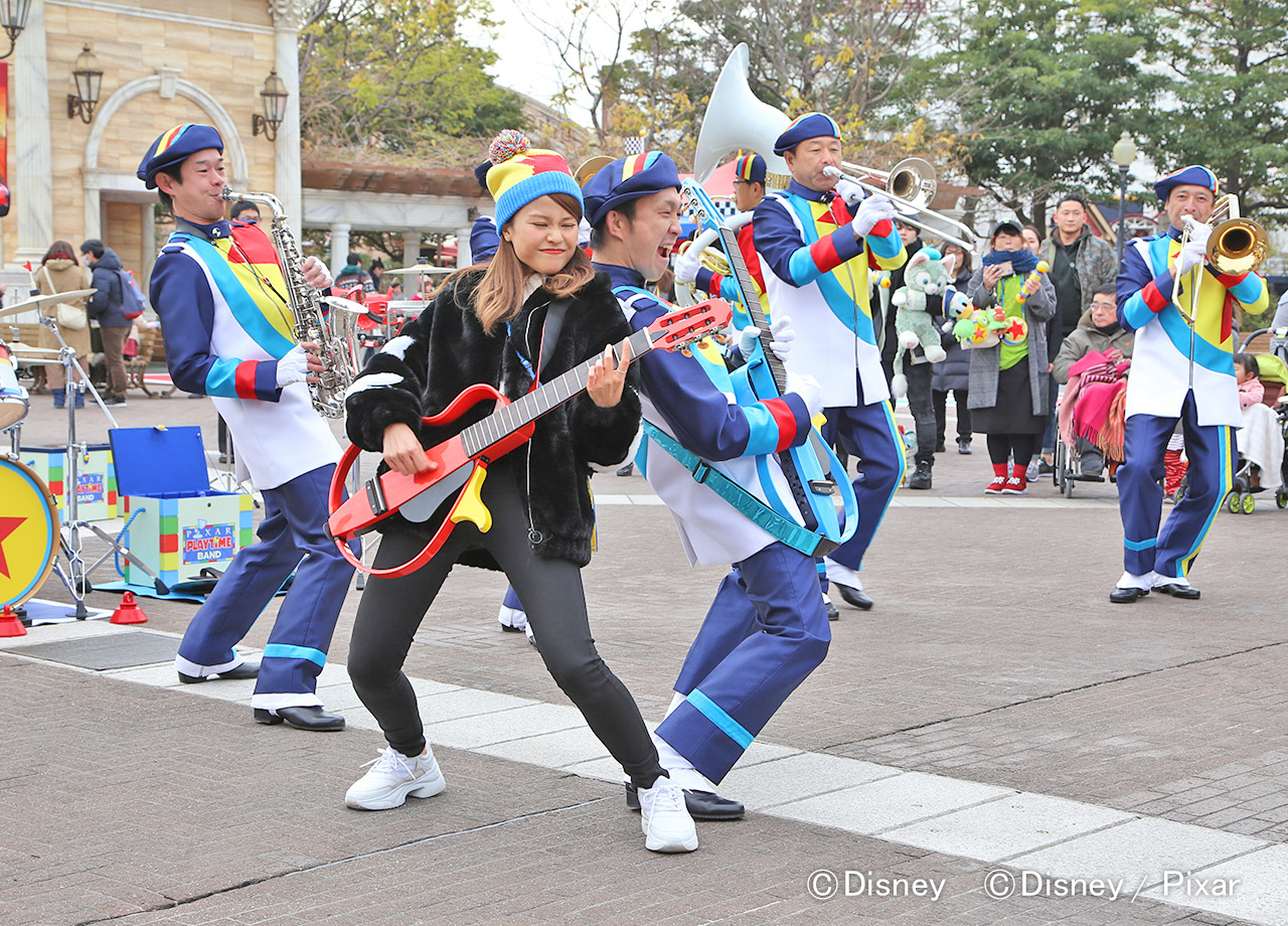 東京ディズニーシー の 東京ディズニーシー マリタイムバンド とゲームブースをご紹介 高橋みなみの これから 何する Tokyo Fm 80 0mhz 高橋みなみ