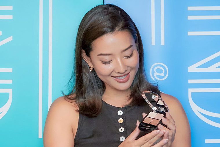 写真：introduce by SUMIRE & HIROMI