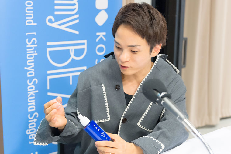 写真:introduce by SUMIRE & HIROMI