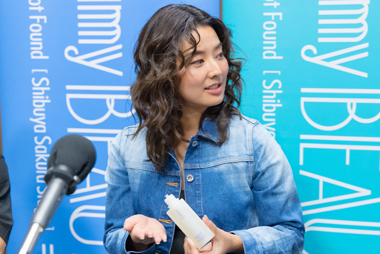 写真：introduce by SUMIRE & HIROMI