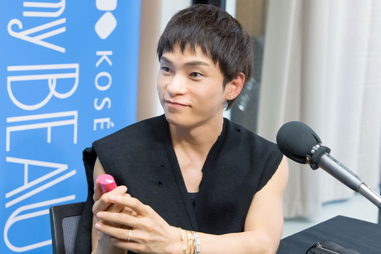 写真：introduce by SUMIRE & HIROMI