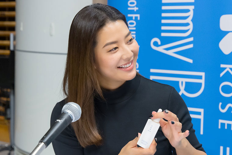 写真：introduce by SUMIRE & HIROMI