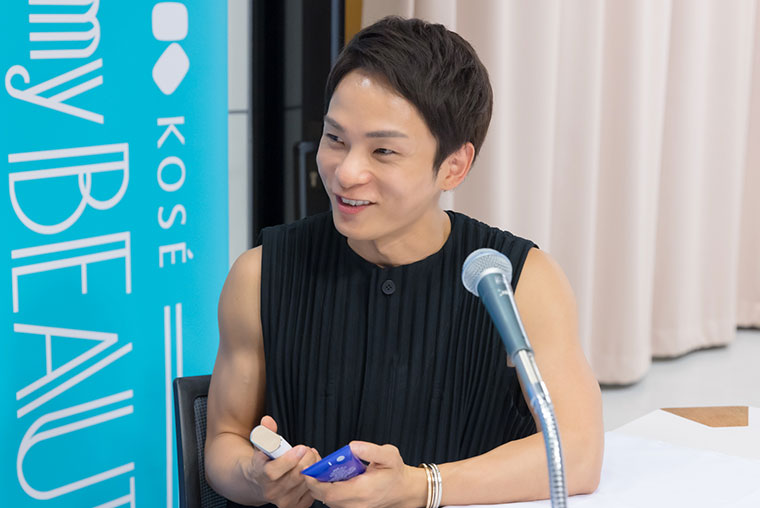 写真：introduce by SUMIRE & HIROMI