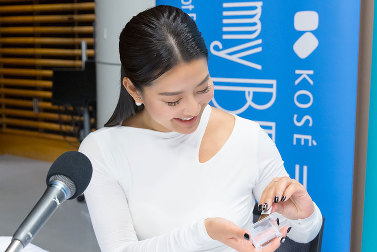 写真：introduce by SUMIRE & HIROMI