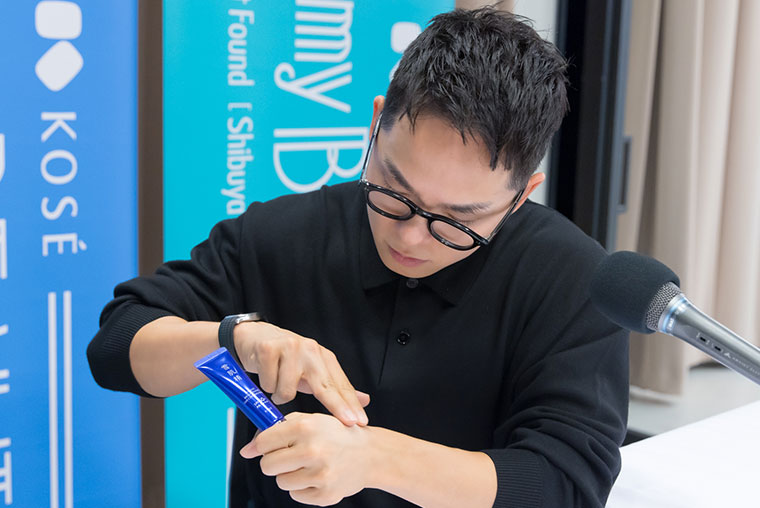 写真：introduce by SUMIRE & HIROMI