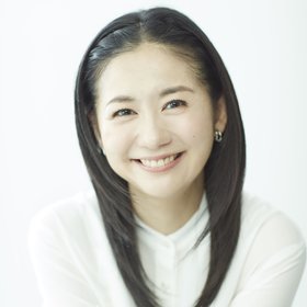 関根麻里