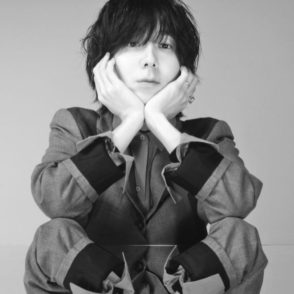 川谷絵音