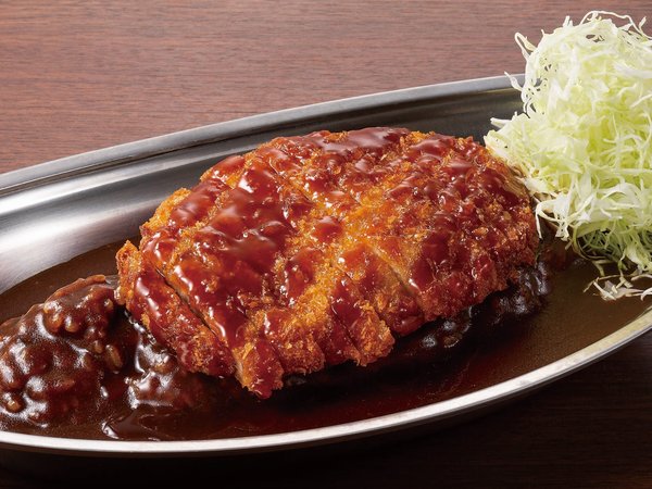 メッセージを送ってくださった方の中から抽選で毎月10名様に本格派ビーフカレー「アパ社長カレー・10個セット」プレゼント！